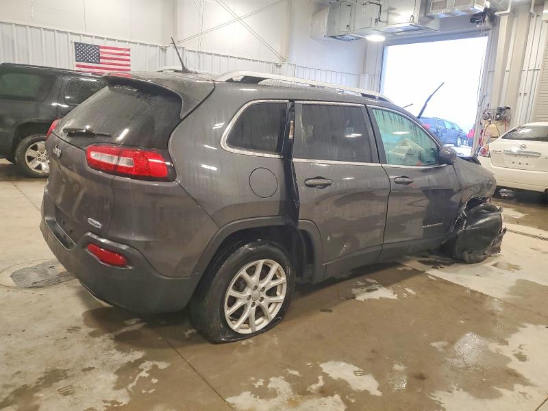 Photo 3 from auction – 2015 JEEP CHEROKEE with VIN 1C4PJMCS5FW654207