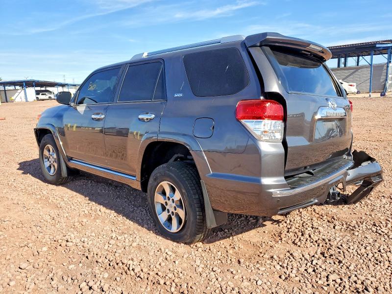 Photo 2 from auction – 2013 TOYOTA 4RUNNER SR with VIN JTEBU5JR4D5139804