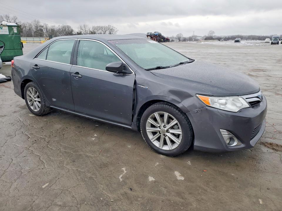 Photo 4 from auction – 2012 TOYOTA CAMRY with VIN 4T1BD1FK0CU008393