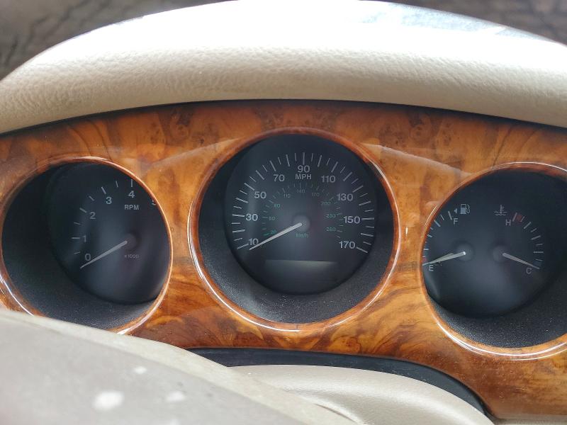Photo 9 from auction – 1999 JAGUAR XJ8 with VIN SAJHD1044XC872112