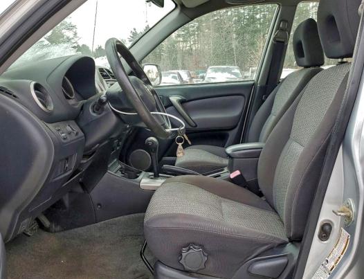 Photo 7 from auction – 2005 TOYOTA RAV4 with VIN JTEHD20V156027061