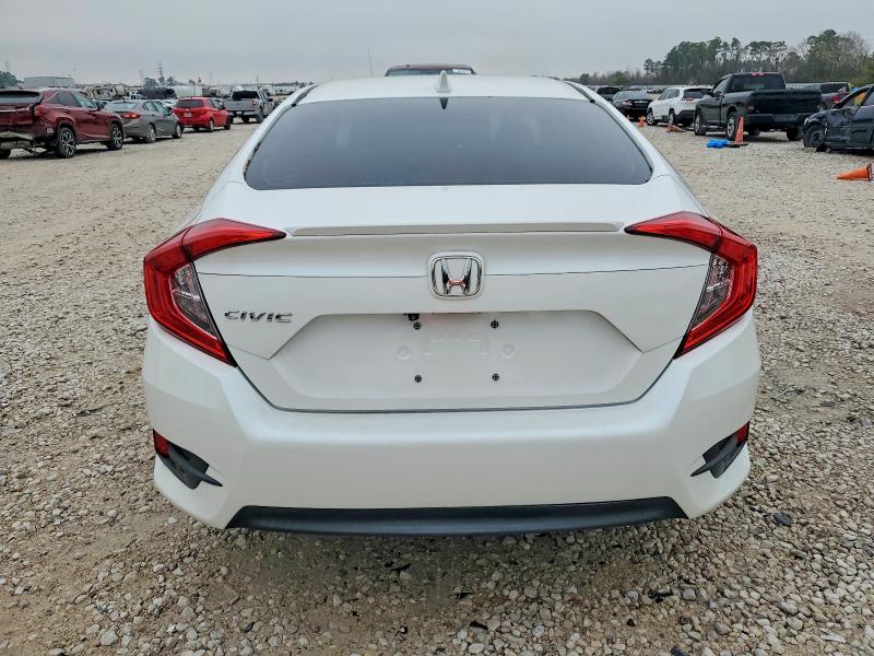 Photo 6 from auction – 2016 HONDA CIVIC with VIN 19XFC1F32GE010670