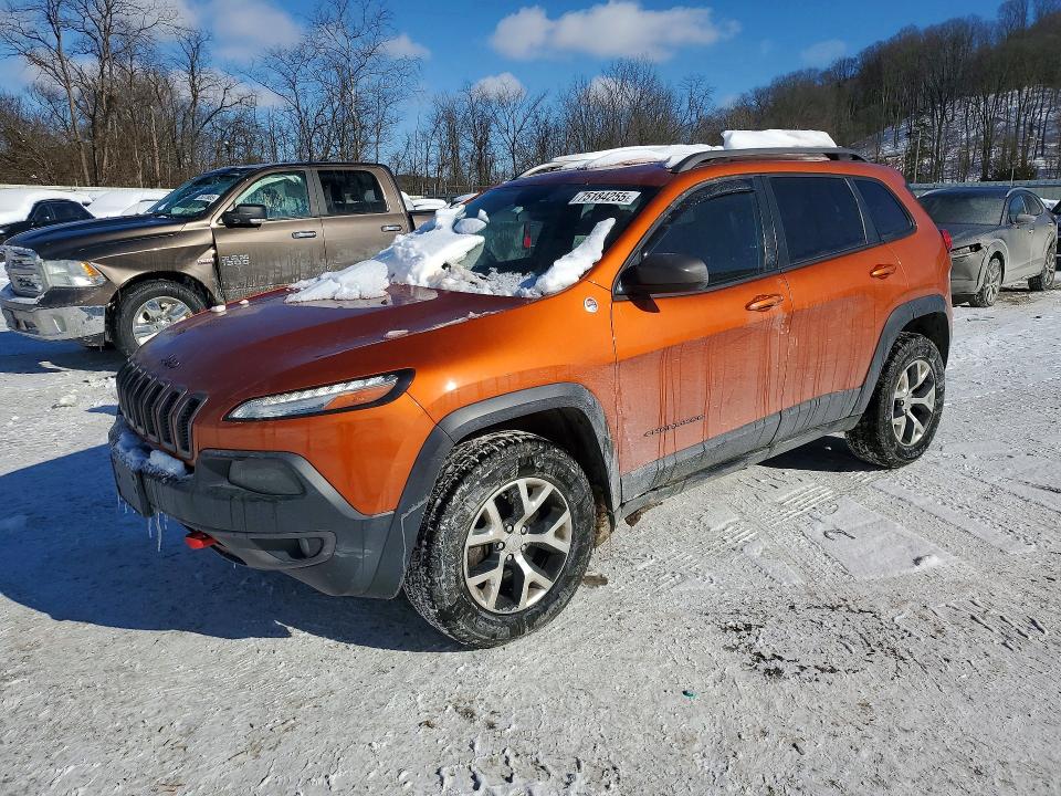 JEEP CHEROKEE T 2014 with VIN 1C4PJMBB5EW237119 - Photo from auction