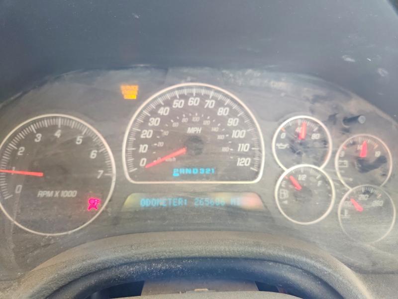 Photo 9 from auction – 2002 GMC ENVOY with VIN 1GKDT13S022445118