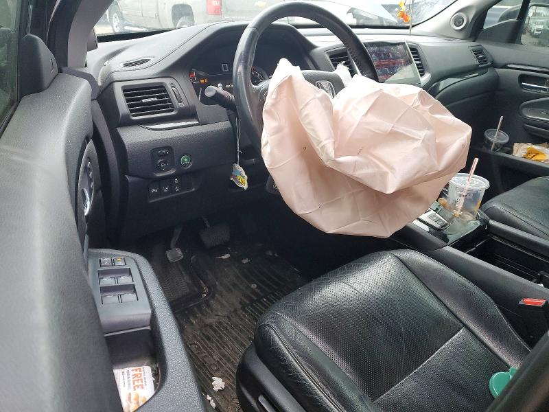 Photo 8 from auction – 2018 HONDA PILOT with VIN 5FNYF6H00JB049629