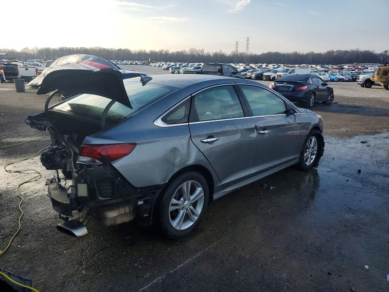 Photo 3 from auction – 2019 HYUNDAI SONATA with VIN 5NPE34AF2KH781052