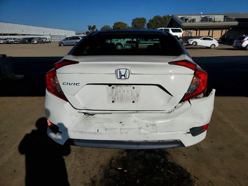 Photo 6 from auction – 2017 HONDA CIVIC LX with VIN 2HGFC2F55HH533552