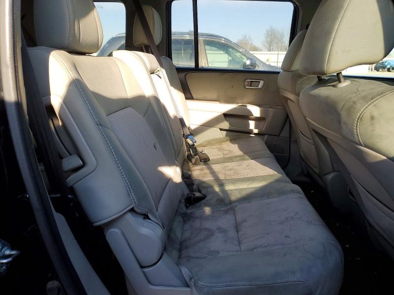 Photo 11 from auction – 2015 HONDA PILOT SE with VIN 5FNYF4H39FB038215