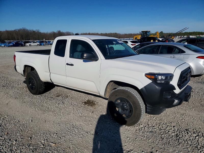 Photo 4 from auction – 2022 TOYOTA TACOMA ACC with VIN 3TYRX5GN2NT043698