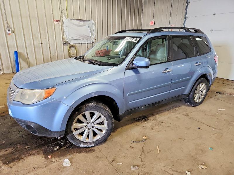 SUBARU FORESTER 2 2012 with VIN JF2SHADC8CH470344 - Photo from auction