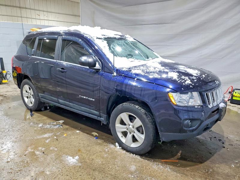 Photo 4 from auction – 2011 JEEP COMPASS with VIN 1J4NF5FB6BD158293