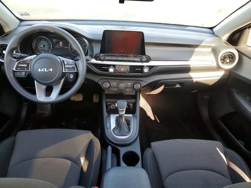Photo 8 from auction – 2023 KIA FORTE with VIN 3KPF24AD8PE527136