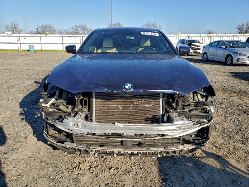 Photo 5 from auction – 2017 BMW 540 I with VIN WBAJE5C31HG914511