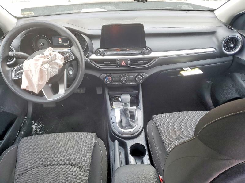 Photo 8 from auction – 2024 KIA FORTE with VIN 3KPF24AD5RE761544