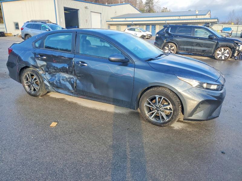 Photo 4 from auction – 2023 KIA FORTE LX with VIN 3KPF24AD1PE585105