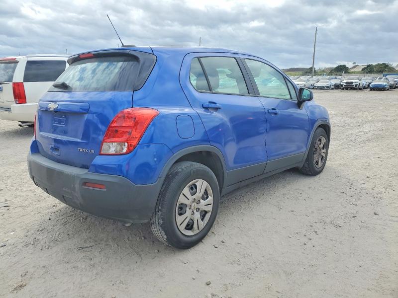 Photo 3 from auction – 2016 CHEVROLET TRAX LS with VIN KL7CJKSB4GB608684