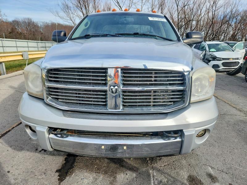 Photo 5 from auction – 2007 DODGE RAM 3500 S with VIN 3D7MX38AX7G833294