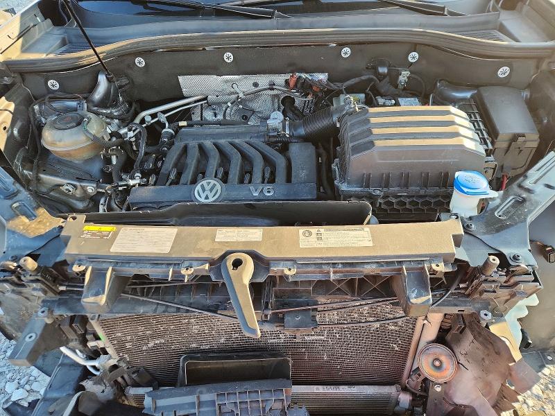 Photo 12 from auction – 2021 VOLKSWAGEN ATLAS with VIN 1V2WR2CA0MC511579