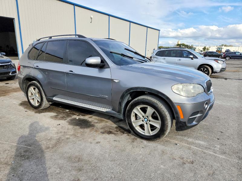 Photo 4 from auction – 2012 BMW X5 XDRIVE3 with VIN 5UXZV4C58CL989058
