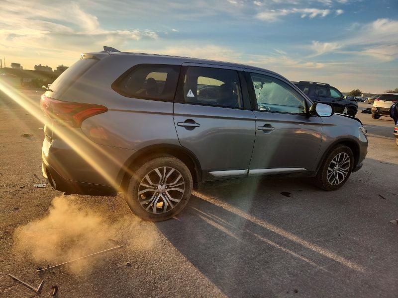 Photo 3 from auction – 2018 MITSUBISHI OUTLANDER with VIN JA4AD2A32JZ053464