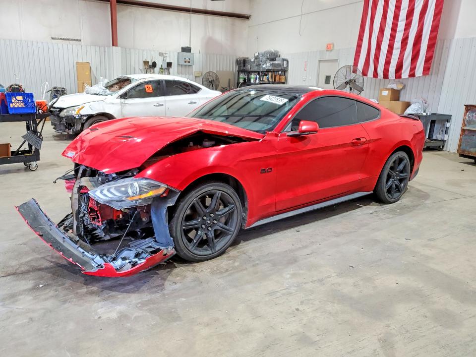 FORD MUSTANG 2019 with VIN 1FA6P8CF5K5192645 - Photo from auction