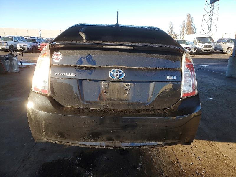 Photo 6 from auction – 2015 TOYOTA PRIUS with VIN JTDKN3DU8F1915531