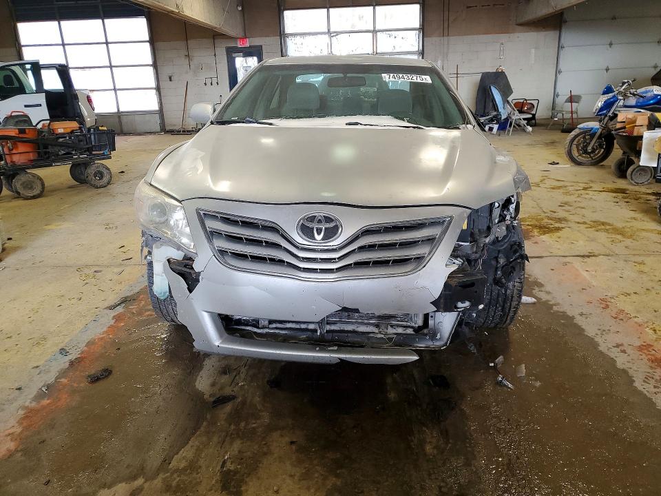 Photo 5 from auction – 2010 TOYOTA CAMRY BASE with VIN 4T1BF3EK3AU072707