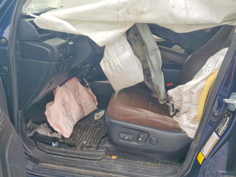 Photo 7 from auction – 2020 TOYOTA 4RUNNER with VIN JTEBU5JR8L5827299