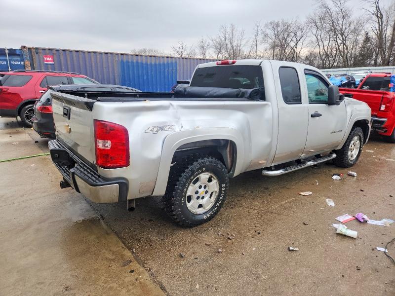 Photo 3 from auction – 2010 CHEVROLET SILVERADO with VIN 1GCSKSE36AZ157241