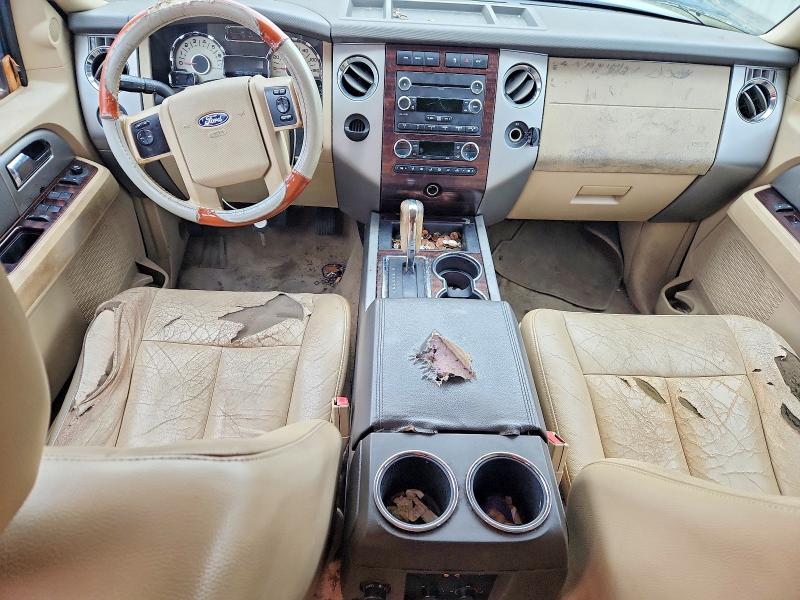 Photo 8 from auction – 2011 FORD EXPEDITION with VIN 1FMJU1H54BEF20962
