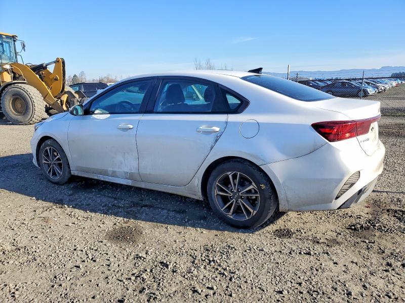 Photo 2 from auction – 2022 KIA FORTE with VIN 3KPF24AD7NE475253