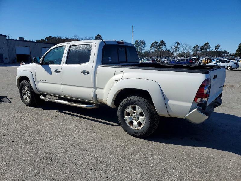 Photo 2 from auction – 2011 TOYOTA TACOMA DOU with VIN 3TMMU4FN5BM034158