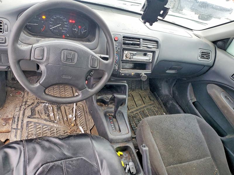Photo 8 from auction – 2000 HONDA CIVIC EX with VIN 1HGEJ8240YL057764