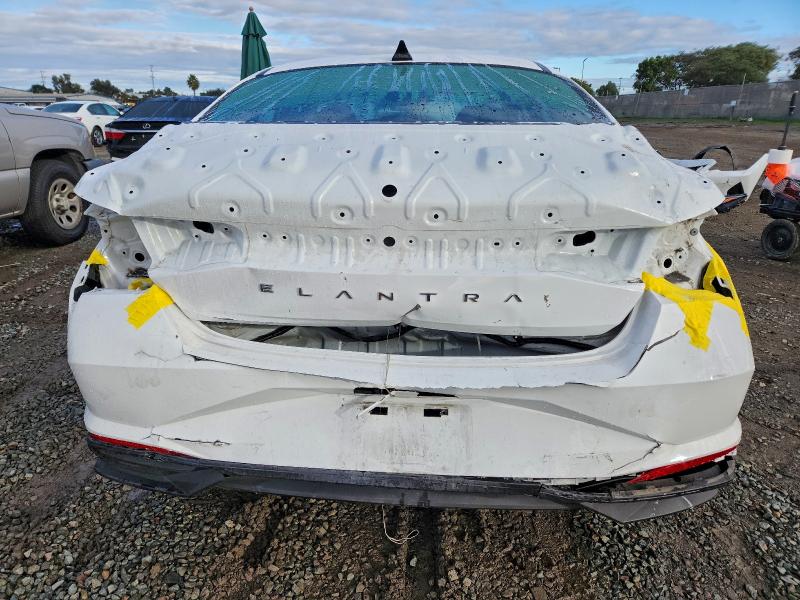 Photo 6 from auction – 2023 HYUNDAI ELANTRA SE with VIN 5NPLS4AG1PH106934