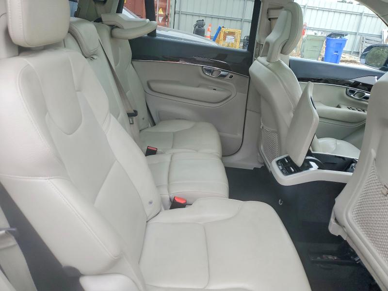 Photo 11 from auction – 2017 VOLVO XC90 T6 with VIN YV4A22PK2H1163902