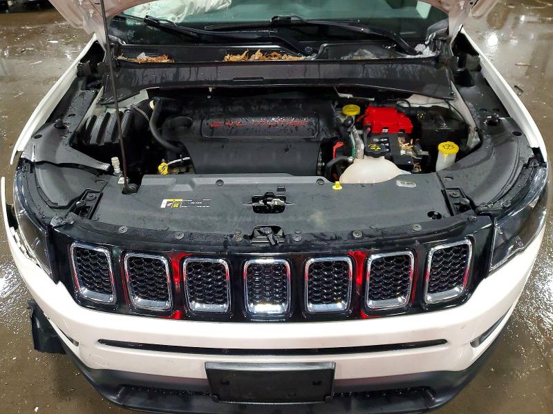 Photo 12 from auction – 2019 JEEP COMPASS LA with VIN 3C4NJDBB0KT599089