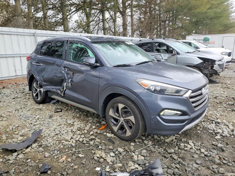Photo 4 from auction – 2017 HYUNDAI TUCSON LIM with VIN KM8J3CA22HU309661