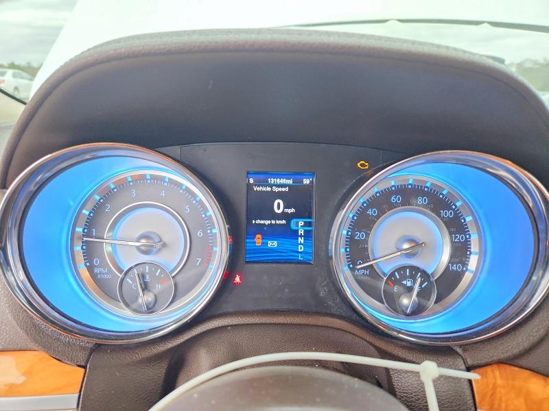Photo 9 from auction – 2014 CHRYSLER 300C with VIN 2C3CCAEG0EH157485