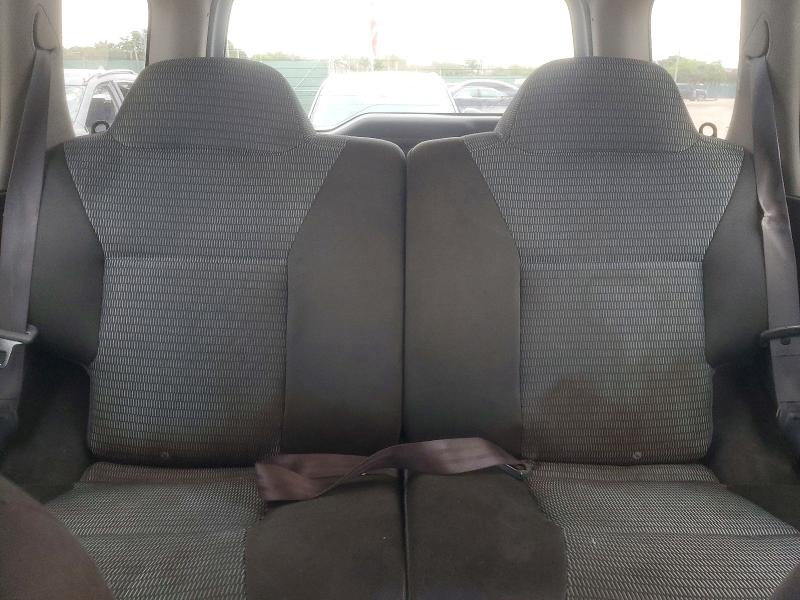 Photo 10 from auction – 2002 NISSAN XTERRA XE with VIN 5N1ED28TX2C506078
