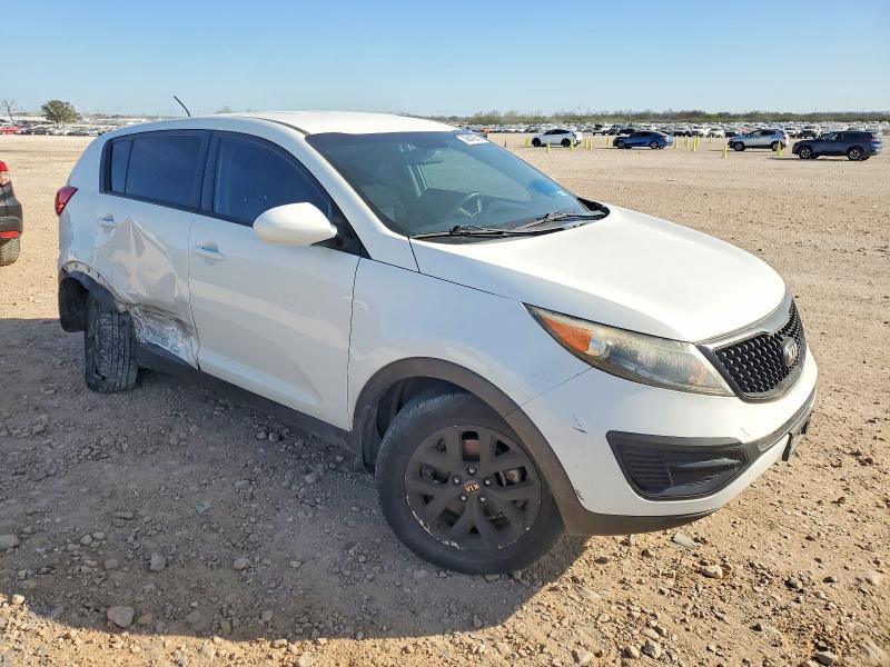 Photo 4 from auction – 2015 KIA SPORTAGE L with VIN KNDPB3AC3F7781230