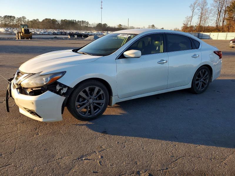 NISSAN ALTIMA 2.5 2018 with VIN 1N4AL3AP7JC244999 - Photo from auction