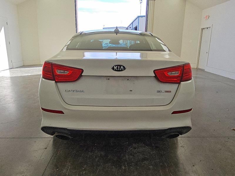Photo 6 from auction – 2015 KIA OPTIMA SX with VIN 5XXGR4A75FG414499