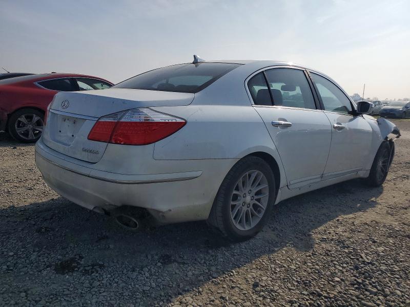 Zdjęcie 3 z aukcji – 2011 HYUNDAI GENESIS 3. z VIN KMHGC4DEXBU136128