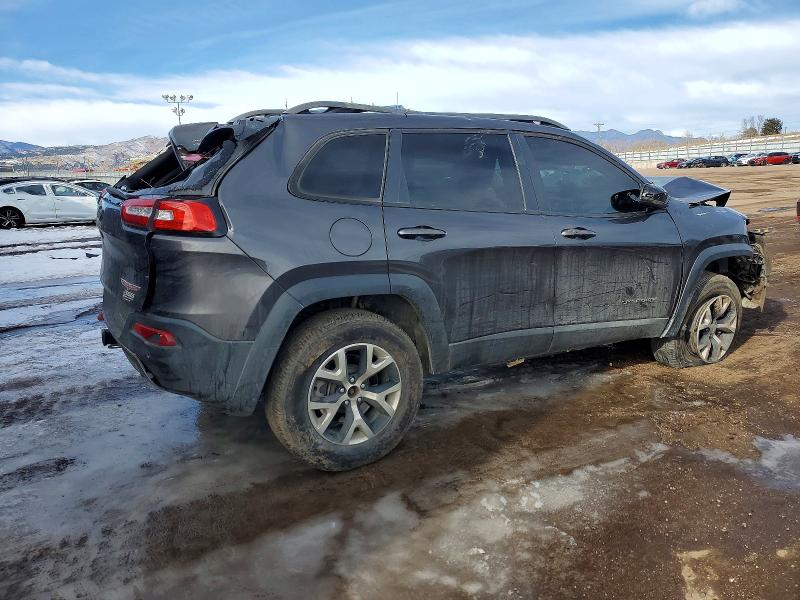 Photo 3 from auction – 2017 JEEP CHEROKEE T with VIN 1C4PJMBS4HW622403
