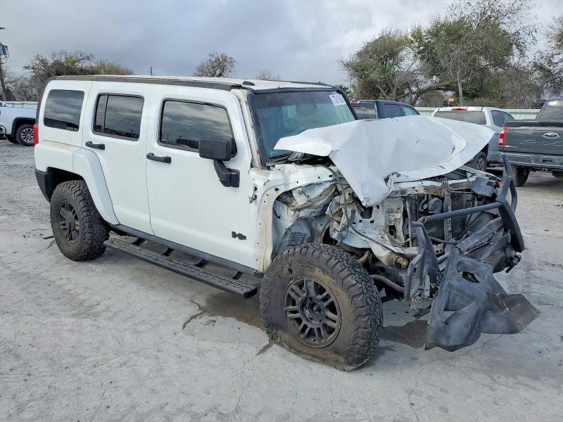 Photo 4 from auction – 2006 HUMMER H3 with VIN 5GTDN136468278864