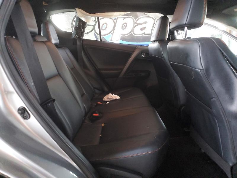 Photo 10 from auction – 2017 TOYOTA RAV4 with VIN 2T3NFREV2HW379989