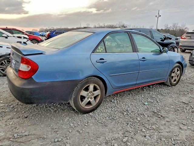 Photo 3 from auction – 2002 TOYOTA CAMRY LE with VIN JTDBF32K420006183