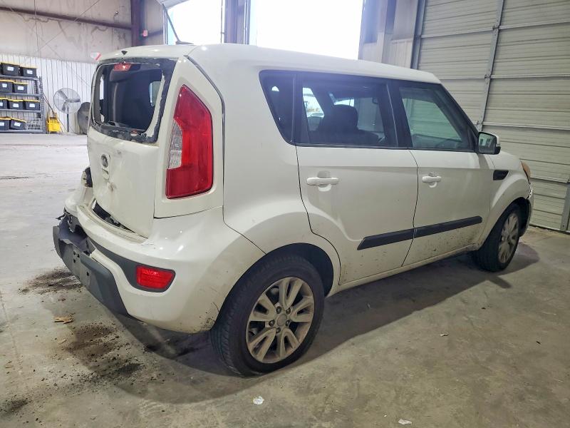 Photo 3 from auction – 2013 KIA SOUL with VIN KNDJT2A67D7564574