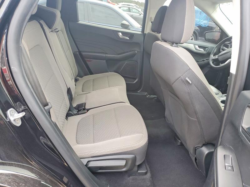Photo 11 from auction – 2021 FORD ESCAPE with VIN 1FMCU0BZ5MUB04569