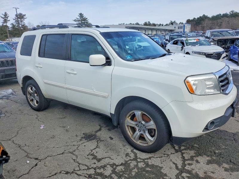 Photo 4 from auction – 2015 HONDA PILOT EXL with VIN 5FNYF4H51FB068827